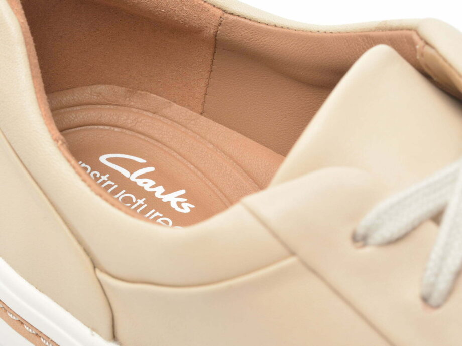 Comandă Încălțăminte Damă, la Reducere  Pantofi CLARKS bej, UNMAULA, din piele naturala Branduri de top ✓