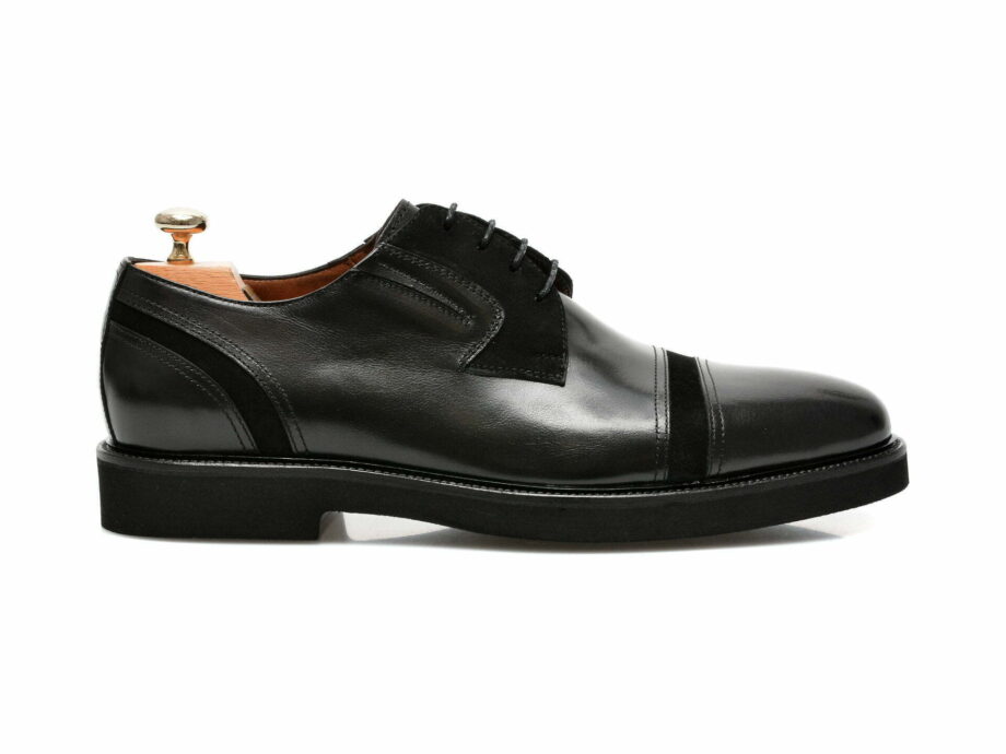 Comandă Încălțăminte Damă, la Reducere  Pantofi LE COLONEL negri, 63811, din piele naturala Branduri de top ✓