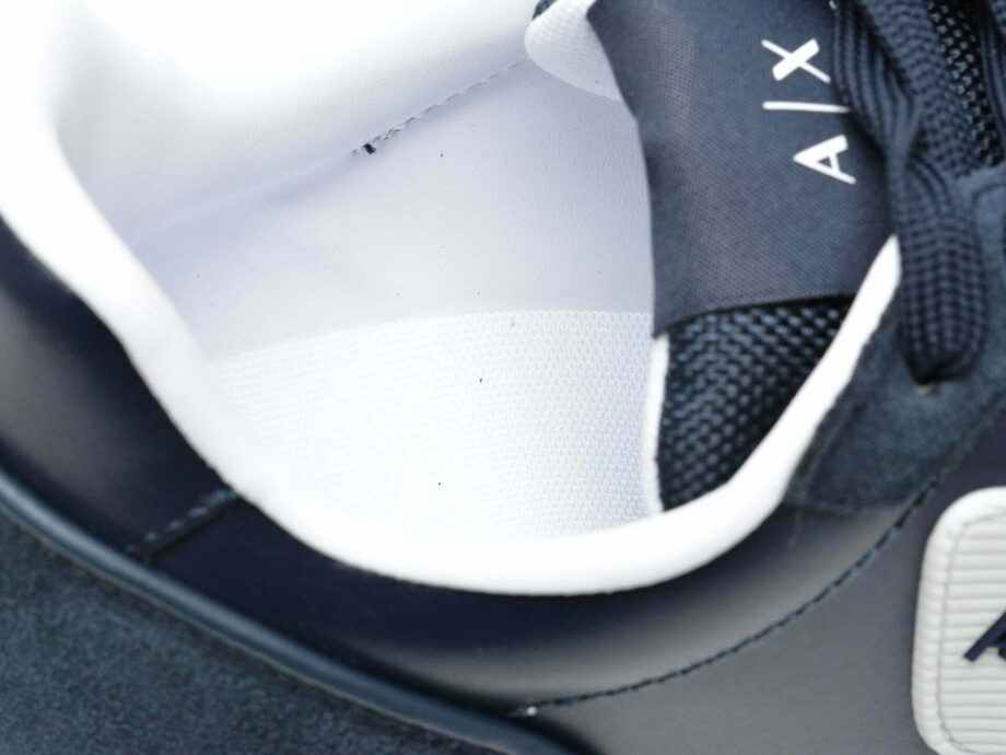 Comandă Încălțăminte Damă, la Reducere  Pantofi sport ARMANI EXCHANGE bleumarin, XUX125, din piele naturala Branduri de top ✓