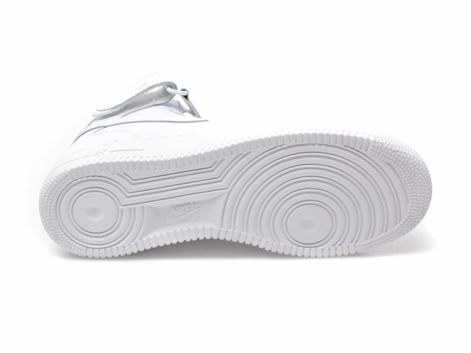 Comandă Încălțăminte Damă, la Reducere  Pantofi sport NIKE albe, AIR FORCE 1 MID 07 LE, din piele naturala Branduri de top ✓