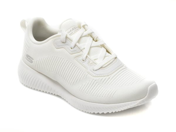 Comandă Încălțăminte Damă, la Reducere  Pantofi sport SKECHERS albi, BOBS SQUAD, din material textil Branduri de top ✓