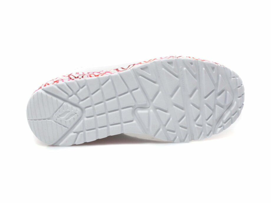 Comandă Încălțăminte Damă, la Reducere  Pantofi sport SKECHERS albi, , din piele ecologica Branduri de top ✓