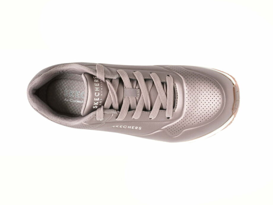 Comandă Încălțăminte Damă, la Reducere  Pantofi sport SKECHERS mov, UNO, din piele ecologica Branduri de top ✓