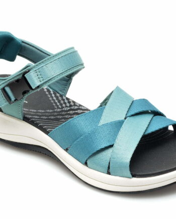 Comandă Încălțăminte Damă, la Reducere  Sandale CLARKS albastre, MIRATID, din material textil Branduri de top ✓