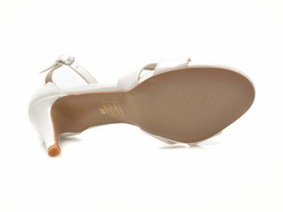 Comandă Încălțăminte Damă, la Reducere  Sandale EPICA albe, 22101, din piele ecologica Branduri de top ✓