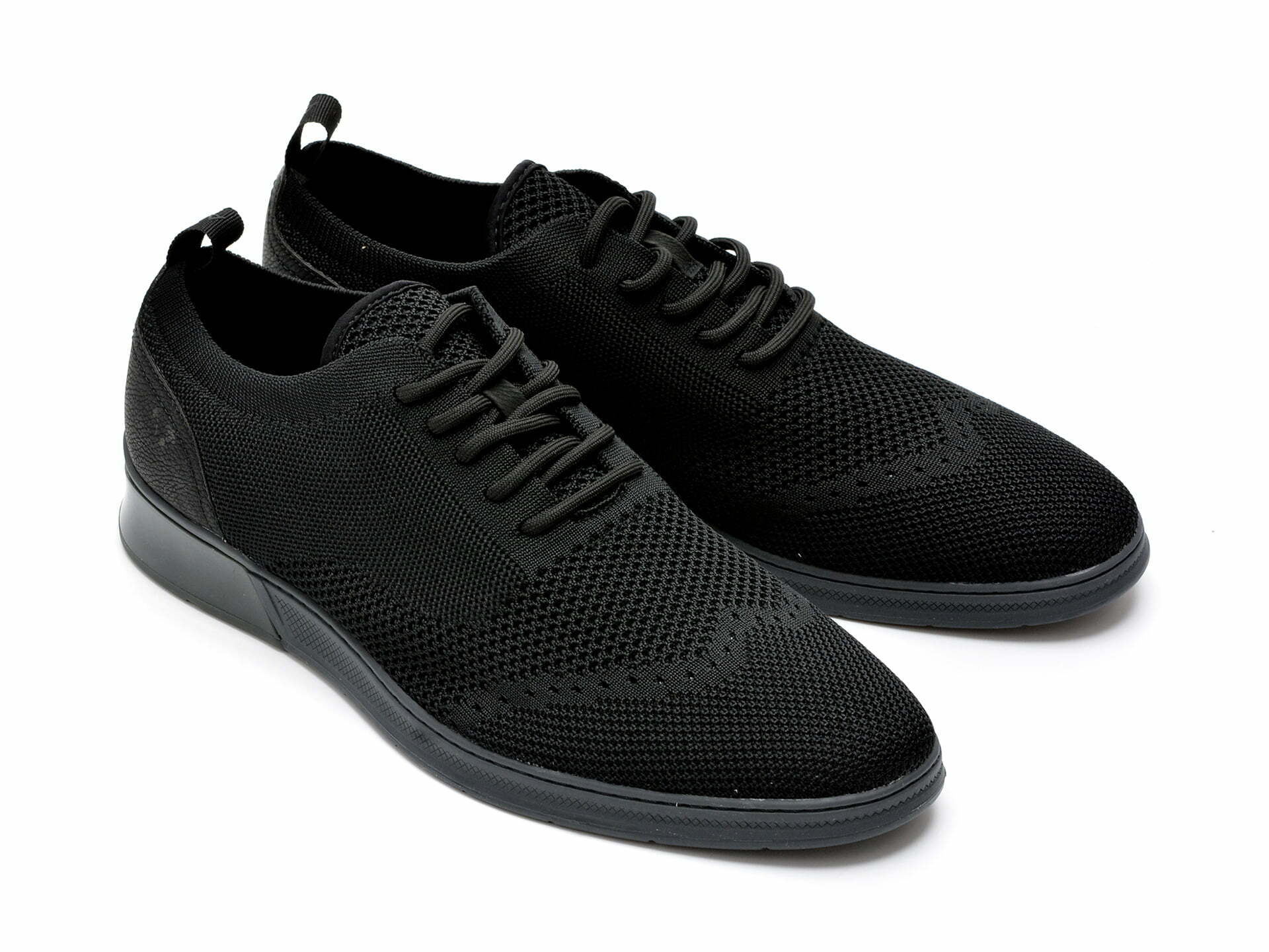 Comandă Încălțăminte Damă, la Reducere  Pantofi ALDO negri, INGENIO001, din material textil Branduri de top ✓