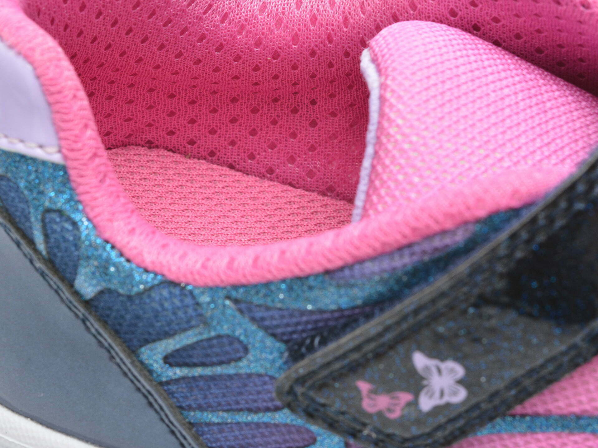 Comandă Încălțăminte Damă, la Reducere  Pantofi sport GEOX bleumarin, J25E9B, din material textil si piele ecologica Branduri de top ✓