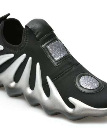 Comandă Încălțăminte Damă, la Reducere  Pantofi sport GRYXX negri, MO1722, din material textil Branduri de top ✓