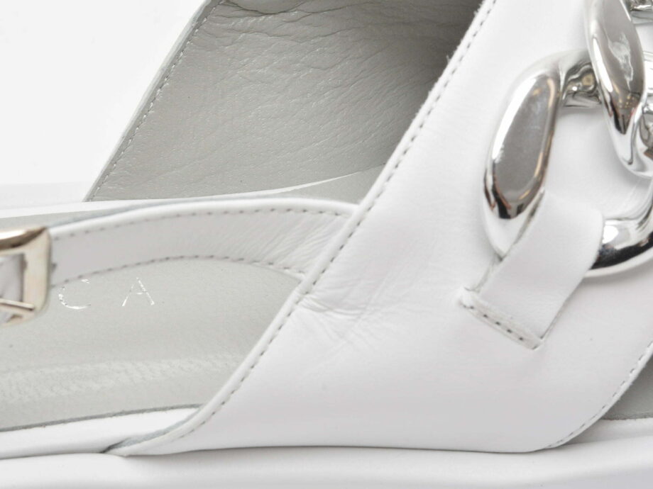 Comandă Încălțăminte Damă, la Reducere  Sandale EPICA albe, 15275409, din piele naturala Branduri de top ✓