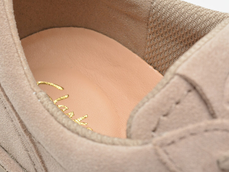 Comandă Încălțăminte Damă, la Reducere  Pantofi sport CLARKS gri, CRACUWA, din piele intoarsa Branduri de top ✓