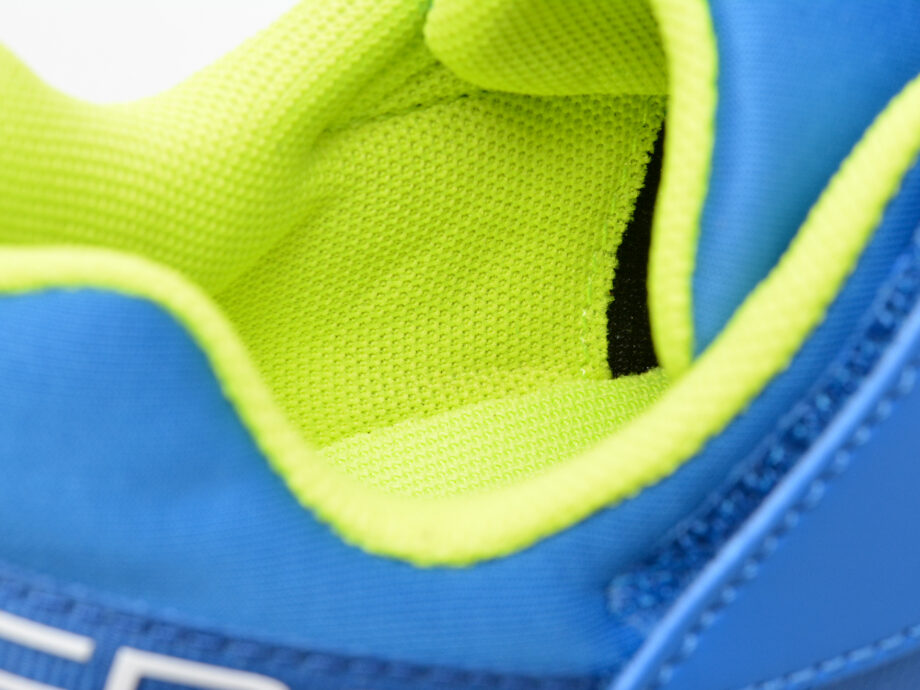 Comandă Încălțăminte Damă, la Reducere  Pantofi SKECHERS albastri, GO RUN ELEVATE, din material textil Branduri de top ✓