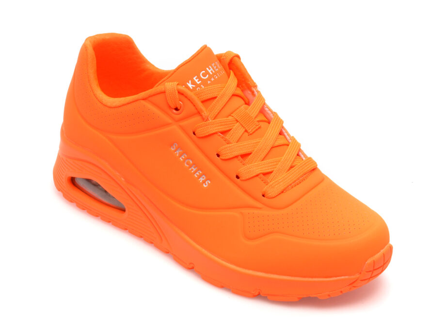 Pantofi SKECHERS portocalii