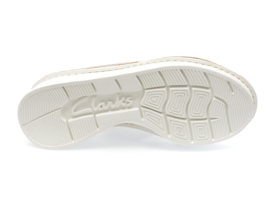Comandă Încălțăminte Damă, la Reducere  Sandale CLARKS albe, VELHILL STRAP 13-N, din piele naturala Branduri de top ✓