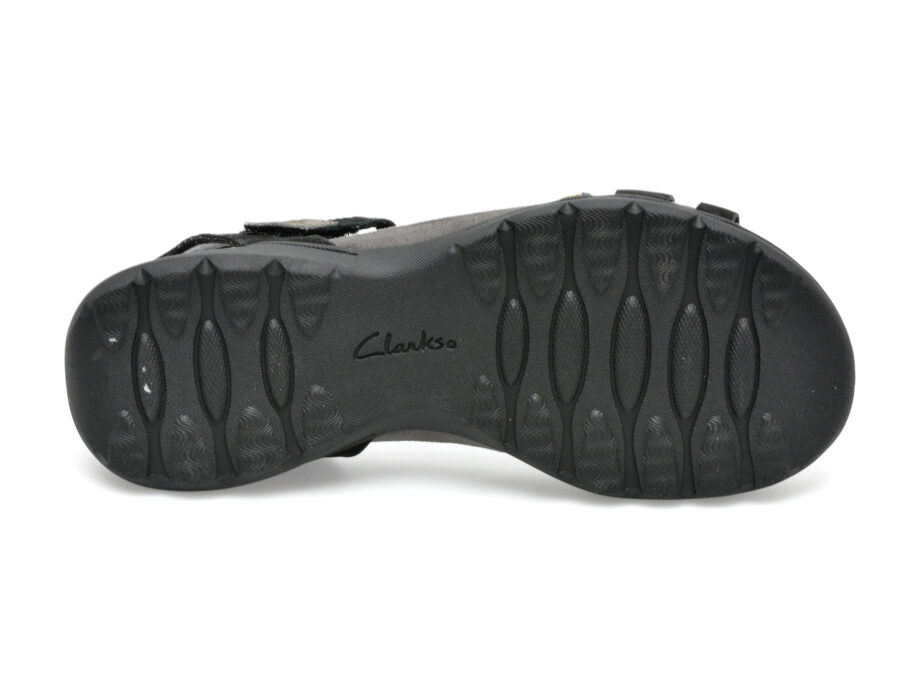 Comandă Încălțăminte Damă, la Reducere  Sandale CLARKS negre, AMANDA TEALITE 0912, din nabuc Branduri de top ✓