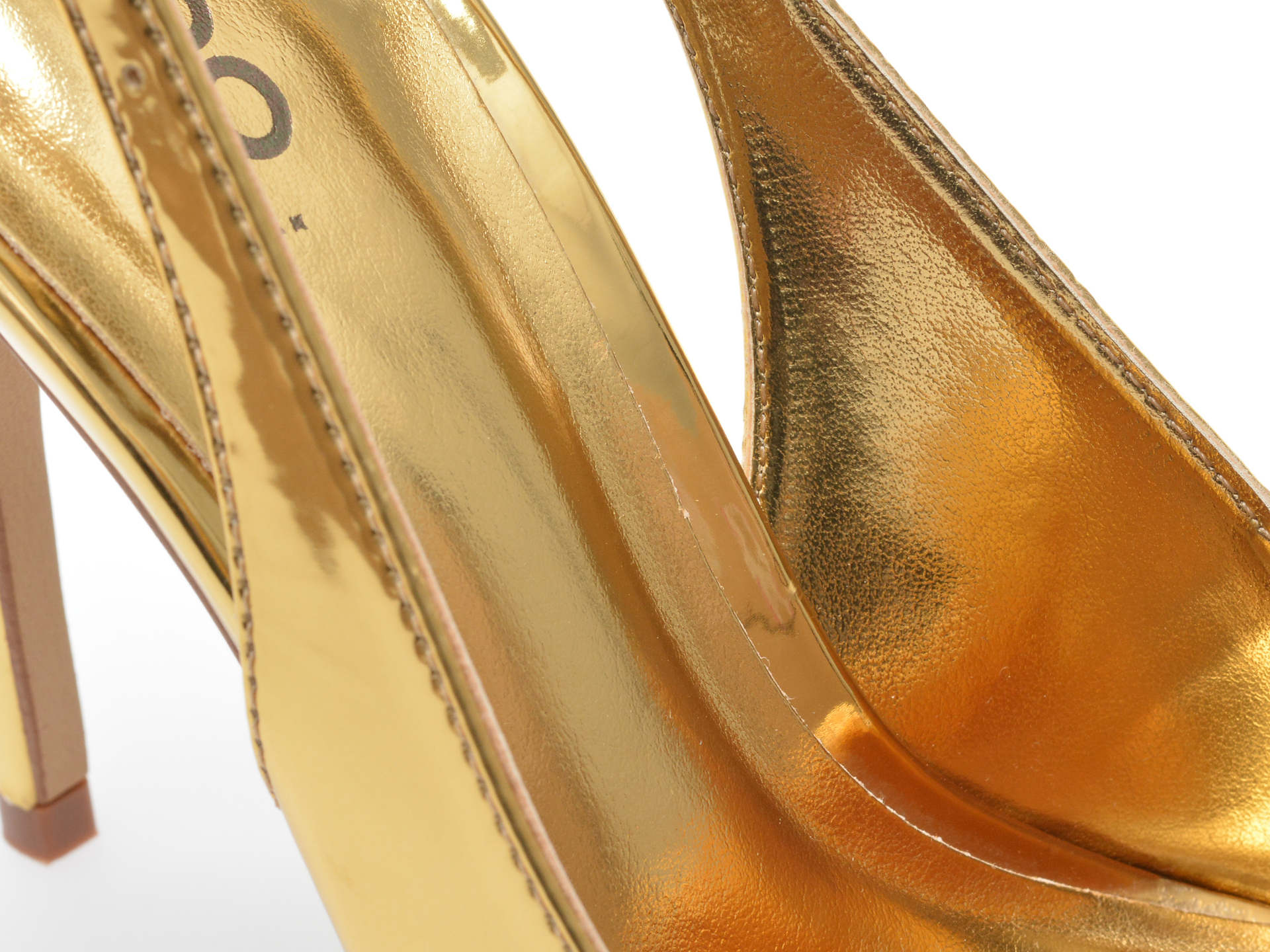 Pantofi eleganti ALDO aurii, STESSYSLING712, din piele ecologica lacuita - imagine 3
