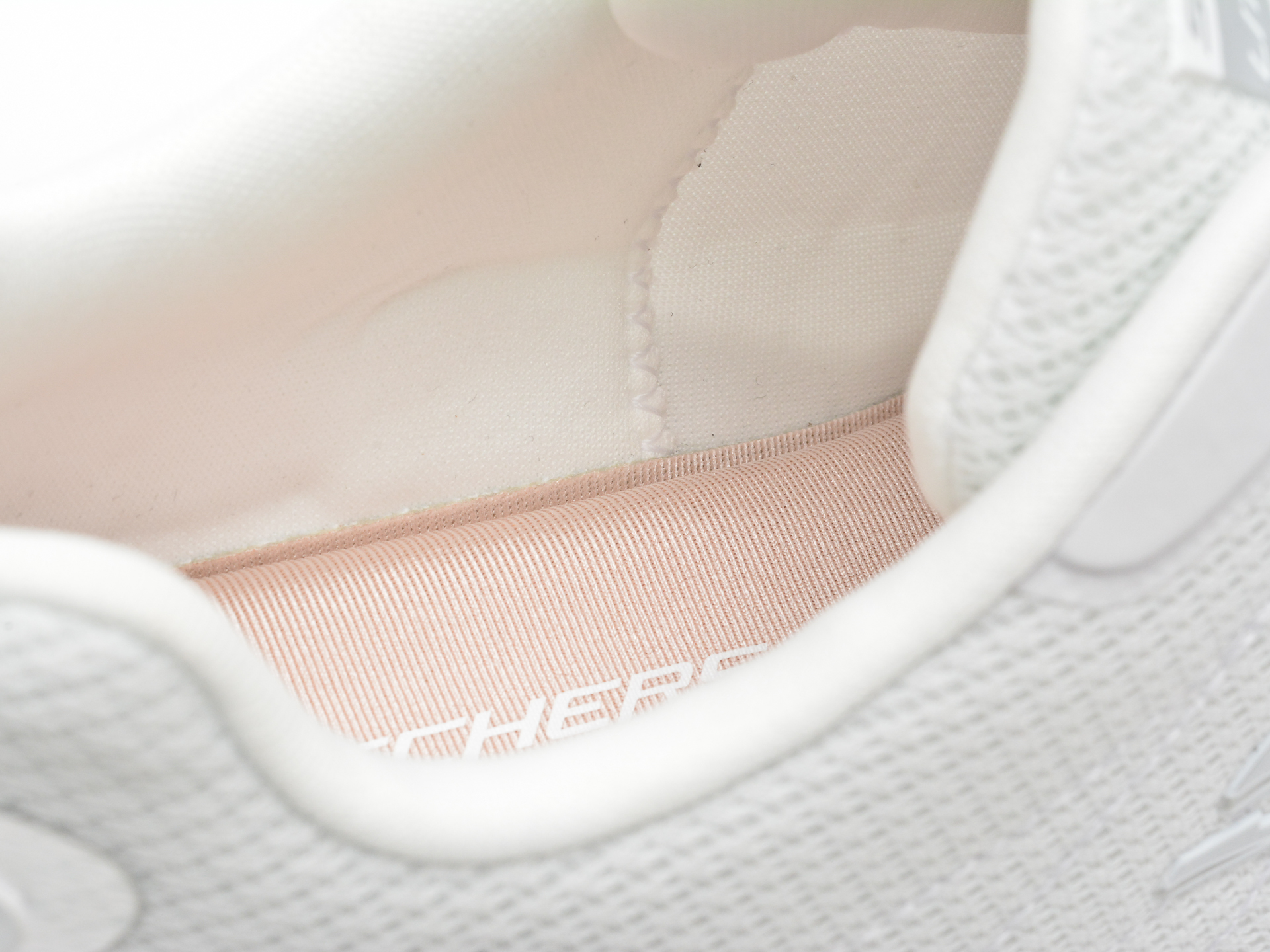 Pantofi sport SKECHERS albi, SKECH-AIR DYNAMIGHT, din material textil - imagine 3
