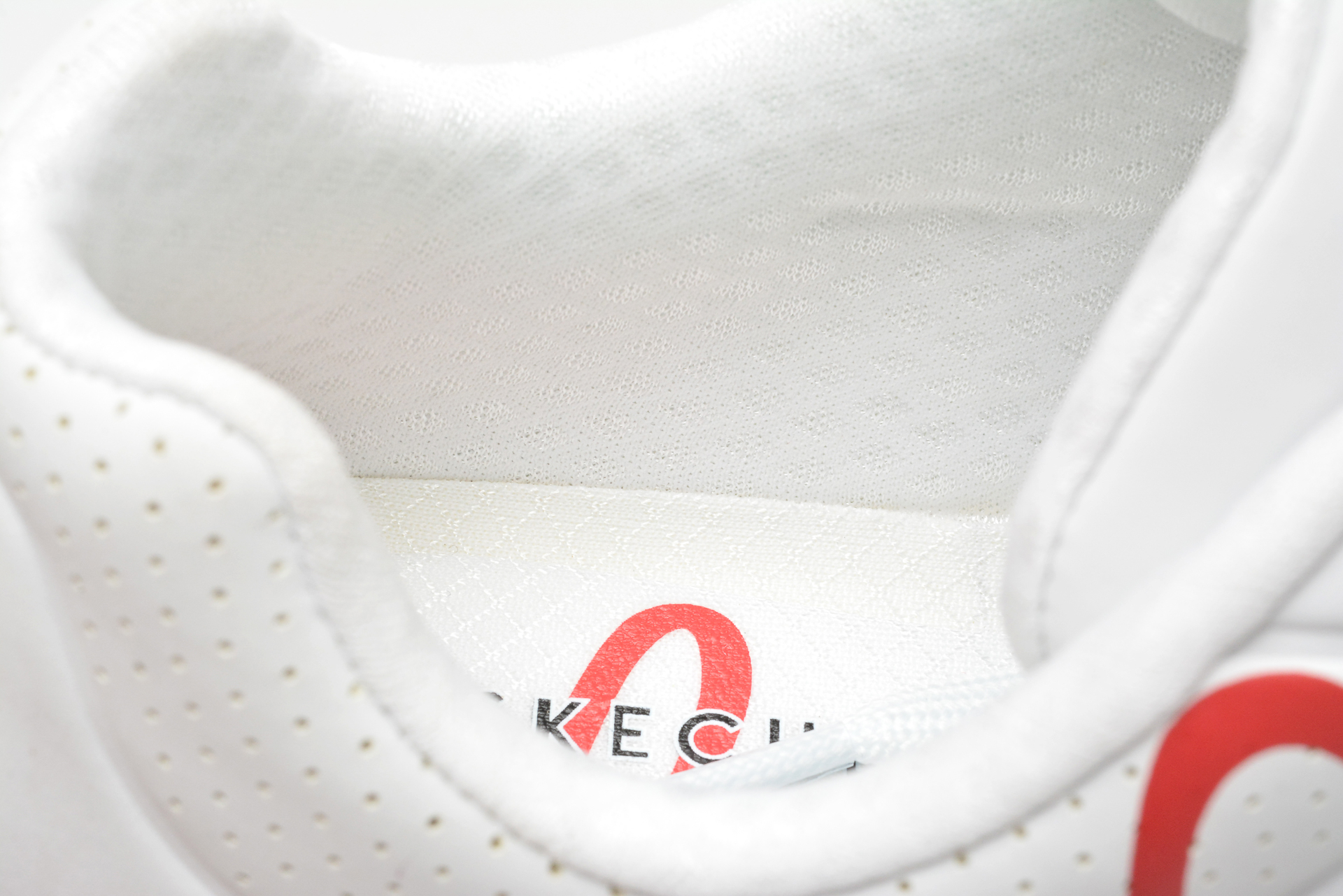 Pantofi sport SKECHERS albi, UNO, din piele ecologica - imagine 3