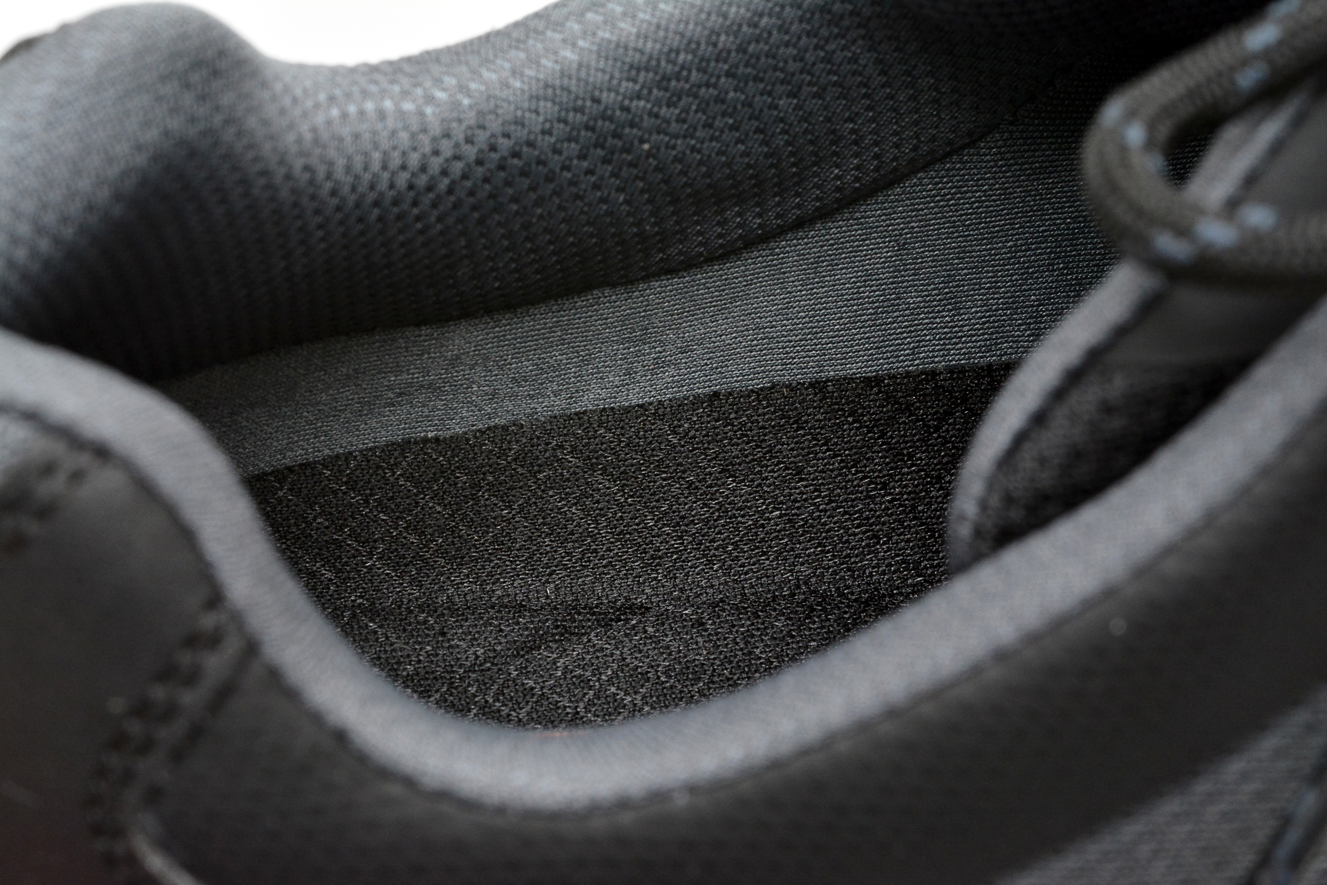 Pantofi sport SKECHERS gri, MAX PROTECT, din material textil - imagine 3