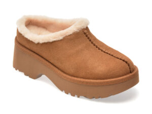 Saboti UGG maro, 1162510, din piele intoarsa