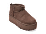 Ghete UGG maro, CLASSIC NOVELTY, din piele intoarsa