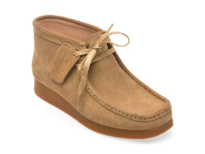 Ghete CLARKS maro, WALEVBT, din piele intoarsa