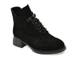 Ghete EPICA negre, KR365, din piele intoarsa